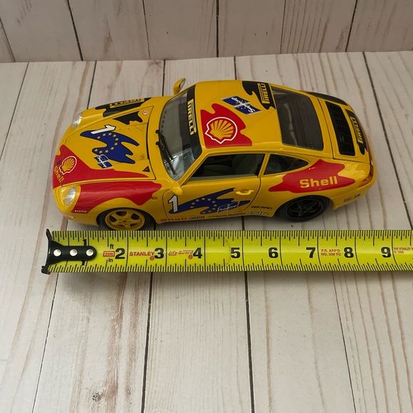 Porche Carrera 911 - Picture 11 of 11